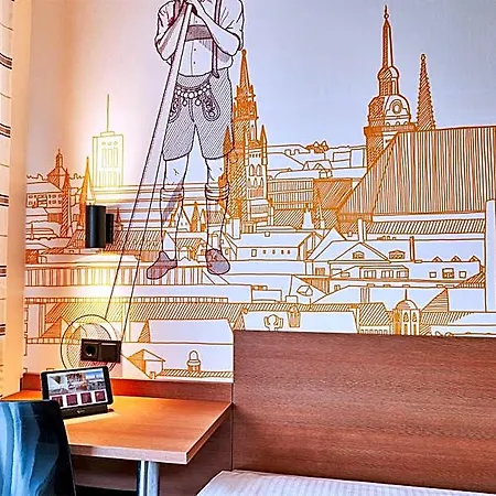 Mcdreams Muenchen - Messe Отель