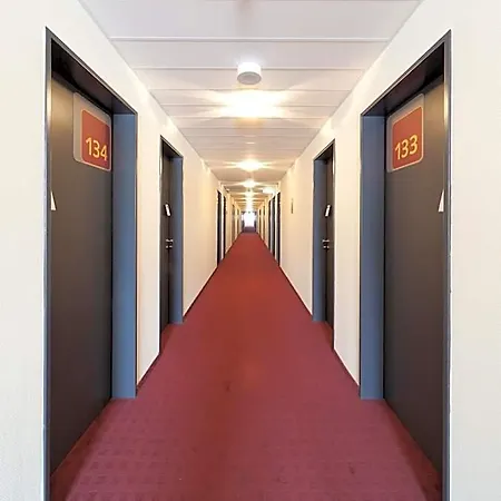 Mcdreams Muenchen - Messe Hotel